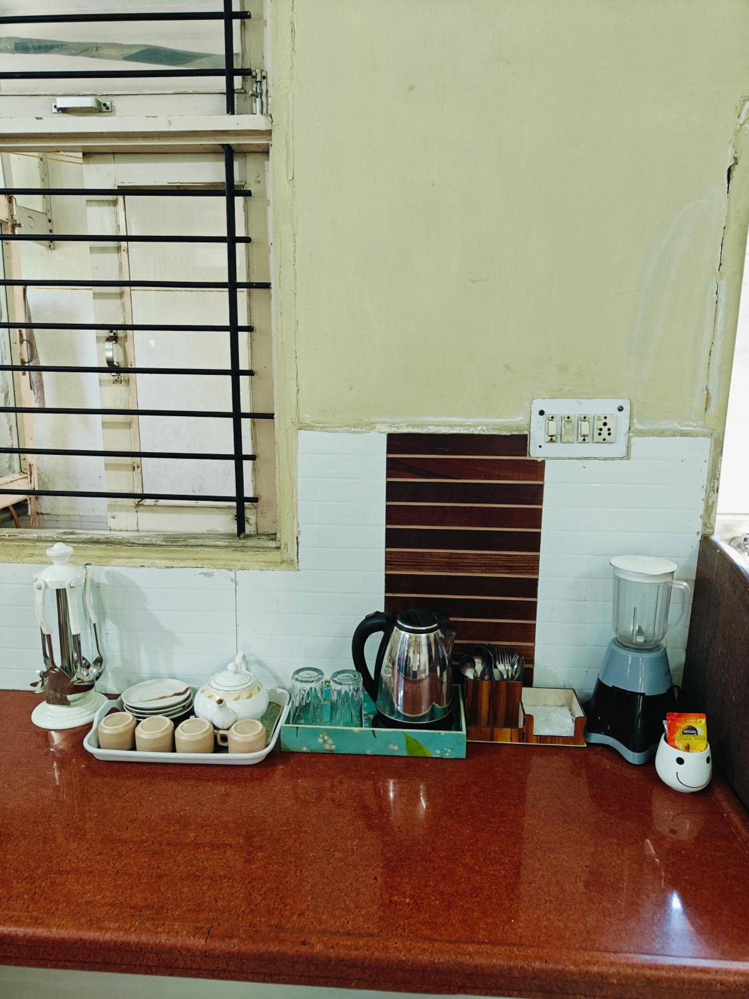 Ava Homestay Индаур Экстерьер фото