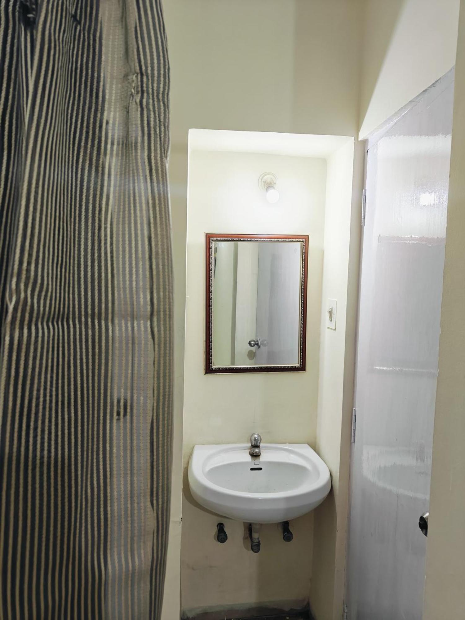 Ava Homestay Индаур Экстерьер фото